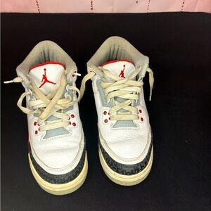 Big Kids Jordan 3 Retro Fire Red